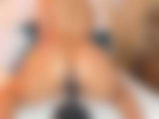 Sally-Rosses's Live Sex Cam Show