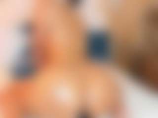 Sally-Rosses's Live Sex Cam Show