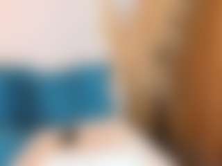 Sally-Rosses's Live Sex Cam Show