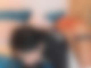 Live cam show with Sally-Rosses - Shaved Pussy on Camsoda