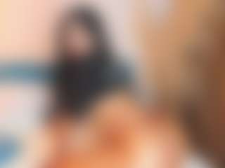 Live cam show with Sally-Rosses - Young Adult on Camsoda