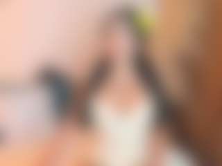 Live cam show with Sally-Rosses - Brown Hair on Camsoda