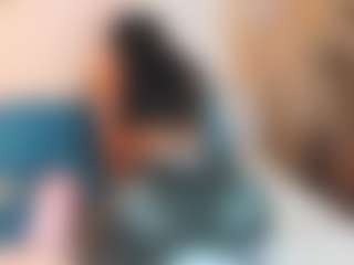 Live cam show with Sally-Rosses - Brown Hair on Camsoda