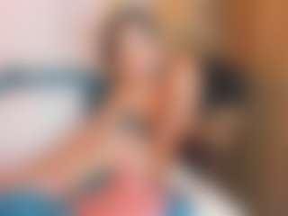 Sally-Rosses's Live Sex Cam Show