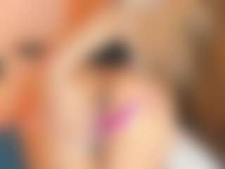 Sally-Rosses's Live Sex Cam Show