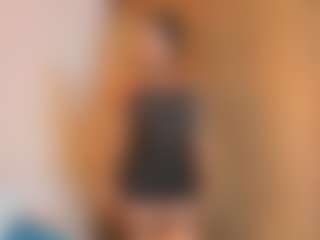 Sally-Rosses's Live Sex Cam Show