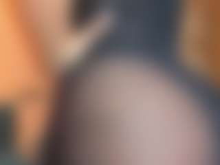 Sally-Rosses's Live Sex Cam Show