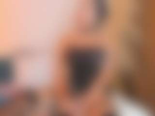 Sally-Rosses's Live Sex Cam Show