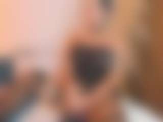Sally-Rosses's Live Sex Cam Show