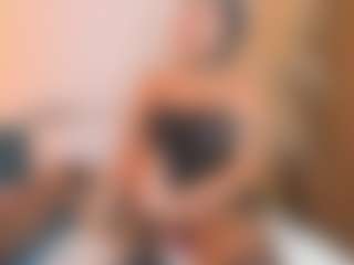 Sally-Rosses's Live Sex Cam Show