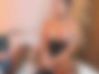 Sally-Rosses's Live Sex Cam Show