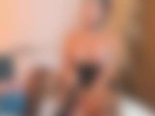 Sally-Rosses's Live Sex Cam Show