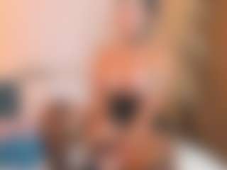 Sally-Rosses's Live Sex Cam Show
