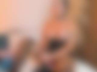 Sally-Rosses's Live Sex Cam Show