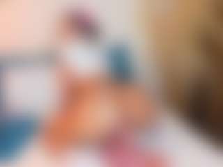 Sally-Rosses's Live Sex Cam Show
