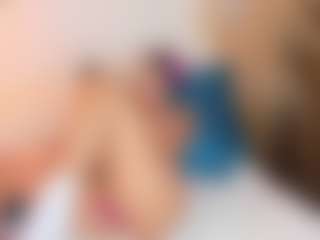 Sally-Rosses's Live Sex Cam Show