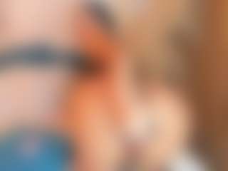Sally-Rosses's Live Sex Cam Show