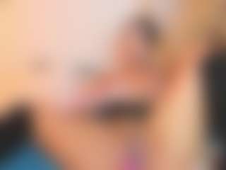 Sally-Rosses's Live Sex Cam Show