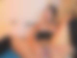 Sally-Rosses's Live Sex Cam Show