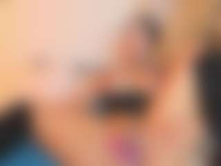 Sally-Rosses's Live Sex Cam Show