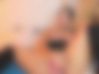 Sally-Rosses's Live Sex Cam Show