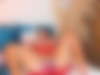 Sally-Rosses's Live Sex Cam Show