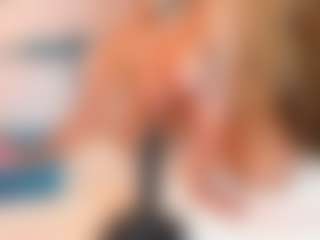 Live cam show with Sally-Rosses - Big Ass on Sweet Sext
