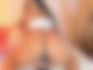 Sally-Rosses's Live Sex Cam Show