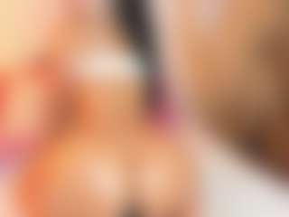 Sally-Rosses's Live Sex Cam Show