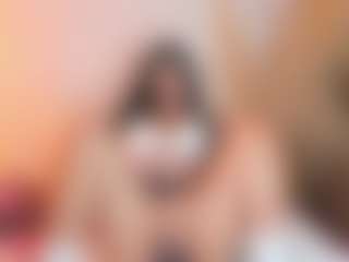 Sally-Rosses's Live Sex Cam Show