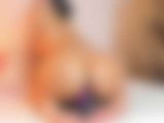 Sally-Rosses's Live Sex Cam Show