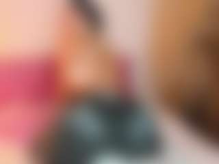 Sally-Rosses's Live Sex Cam Show