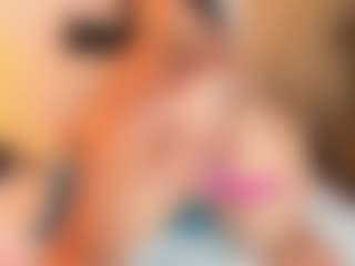 Live cam show with Sally-Rosses - Shaved Pussy Curvy on Hubzter Live