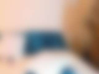 Sally-Rosses's Live Sex Cam Show