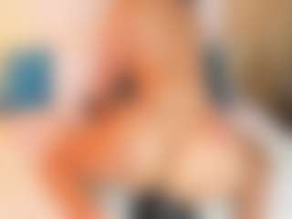 Sally-Rosses's Live Sex Cam Show