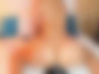 Sally-Rosses's Live Sex Cam Show