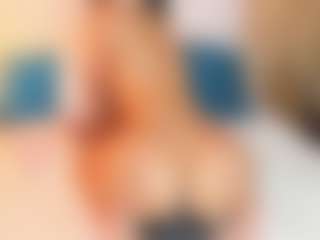 Sally-Rosses's Live Sex Cam Show
