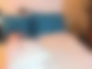 Live cam show with Sally-Rosses - Fingers on LiveSexCams6