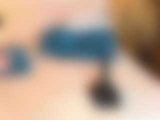 Sally-Rosses's Live Sex Cam Show