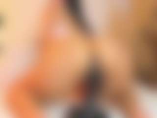 Sally-Rosses's Live Sex Cam Show