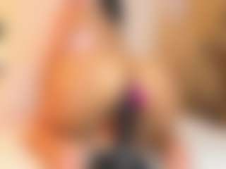 Sally-Rosses's Live Sex Cam Show
