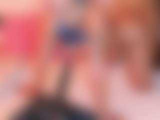 Sally-Rosses's Live Sex Cam Show