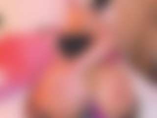 Sally-Rosses's Live Sex Cam Show