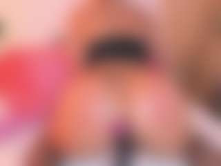 Sally-Rosses's Live Sex Cam Show