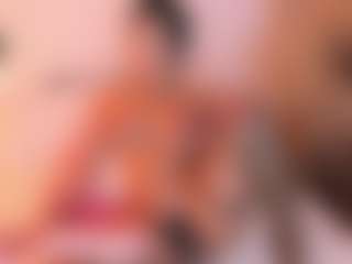 Live cam show with Sally-Rosses - Small Tits Brown Hair on Cam Slut