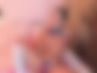 Sally-Rosses's Live Sex Cam Show