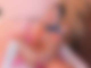 Sally-Rosses's Live Sex Cam Show