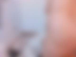 Show de câmera ao vivo com SusannRoss - Facial no Camsoda