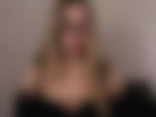 AriaGntle's Live Sex Cam Show