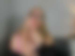 AriaGntle's Live Sex Cam Show